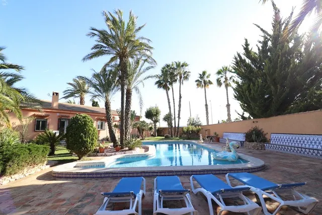Chalet en Torrevieja El Chaparral — 41
