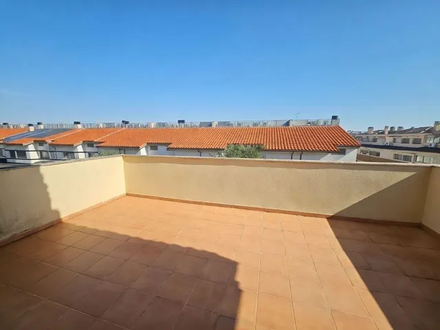 Impresionante Adosado en la Facultad de Medicina, Albacete — 6