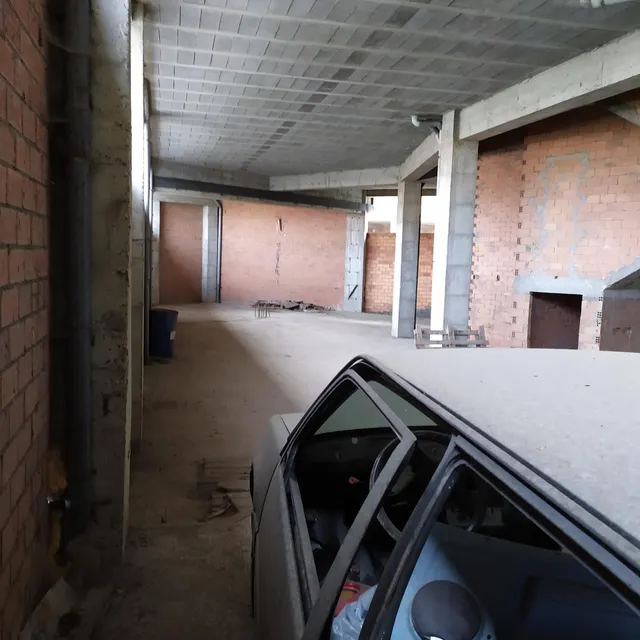SE VENDE LOCAL COMERCIAL EN SILLEDA — 7