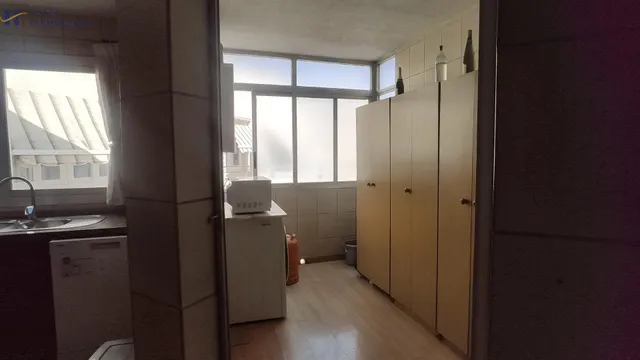 AMPLIO PISO EN VENTA CON VISTAS AL MAR Y UBICACIÓN PRIVILEGIADA EN ALICANTE — 12