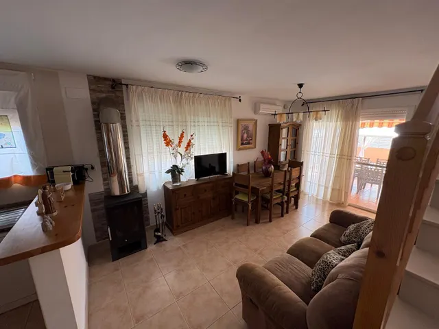 Encantadora Casa Reformada en Peñiscola con Vistas y Piscina Comunitaria — 7