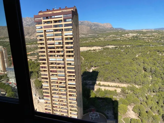 ESPECTACULAR VIVIENDA EN ZONA PREMIUM BENIDORM!! - foto 4