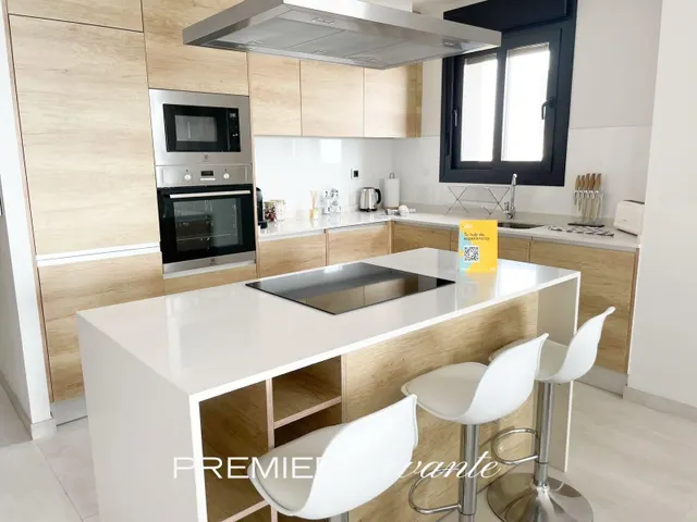 ESPECTACULAR PISO EN BENIDORM — 22