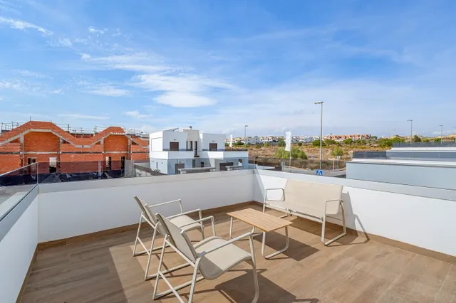 VILLA DE 2 DORMITORIOS 2 BAÑOS EN ORIHUELA COSTA ( VISTABELLA GOLF ) — 30