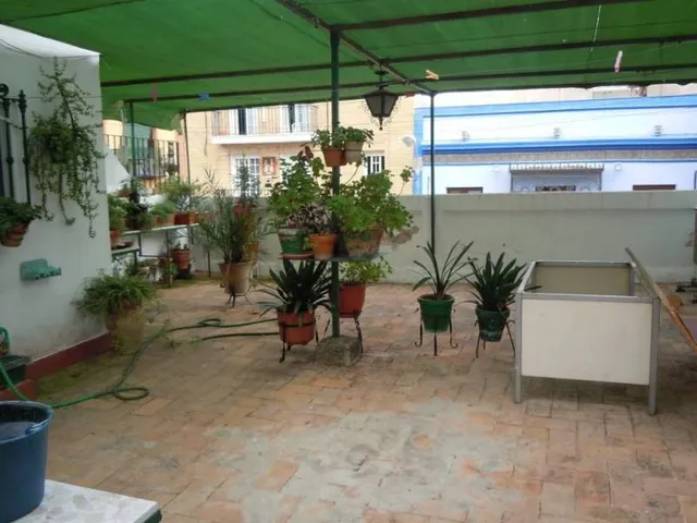 CASA EN VENTA EN TRIANA — 7