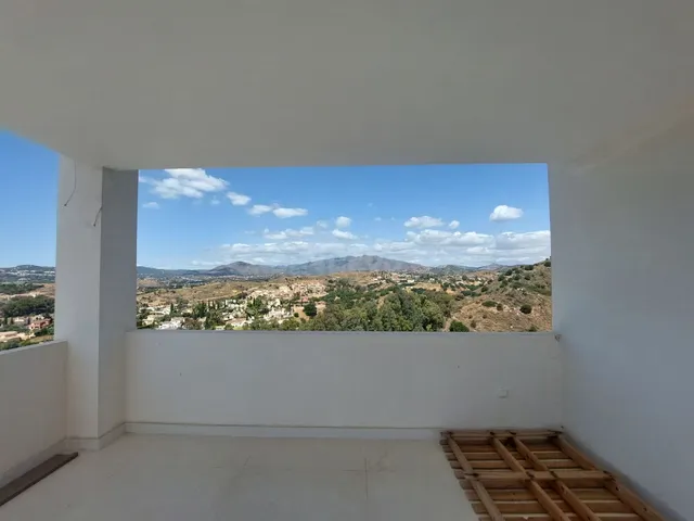 Chalet 4 habitaciones 300m² en venta - Riviera del sol - foto 4