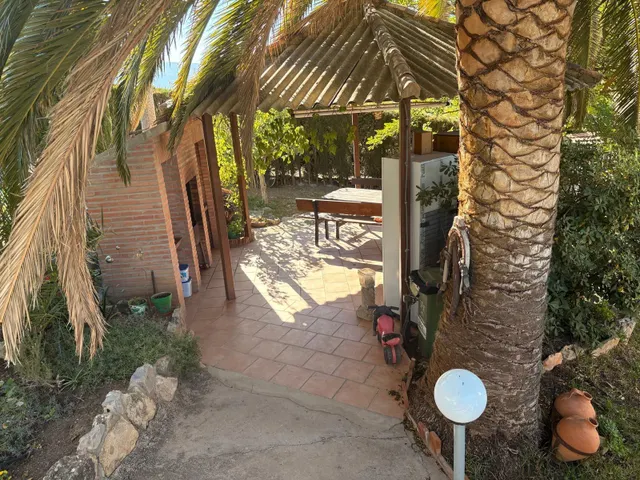 Amplia Casa con Terreno y Piscina en Las Huertas del Rio, Archidona — 19