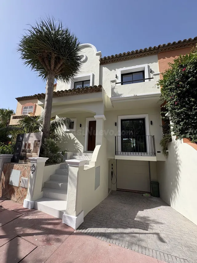 Adosado 4 habitaciones 269m² en venta - Marbella — 2