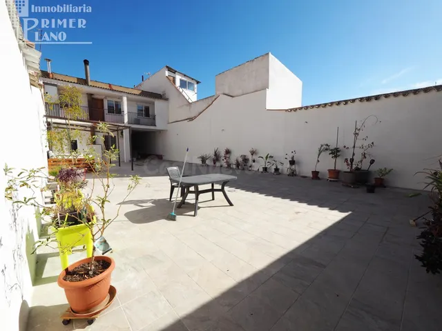Amplia Casa en el Corazón de Tomelloso - €290,000 - foto 2