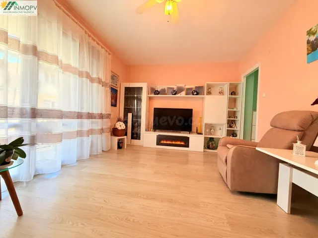 SE VENDE PISO DE 3 DORMITORIOS ZONA MERCADONA EN VINARÒS! 2ª