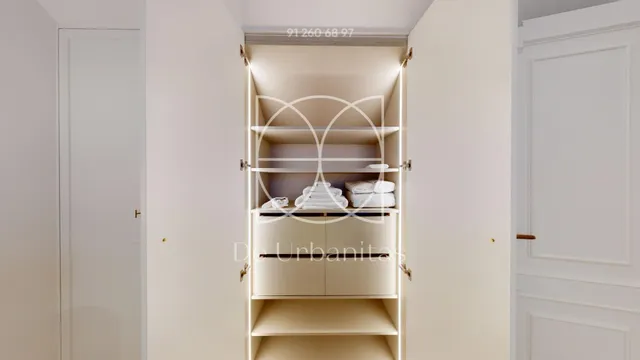 Piso 2 habitaciones 122m² en venta - Cortes — 42