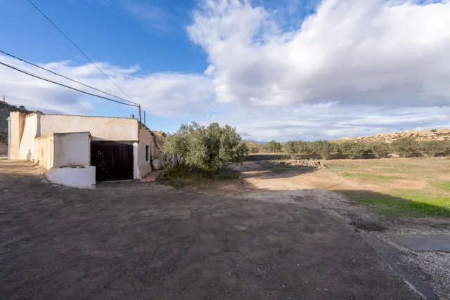 Cortijo zona El 21 — 34