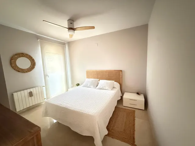 ¡oportunidad en Paterna! chalet de 319 m2 con piscina, 4 dormitorios y garaje para 3 coches — 18