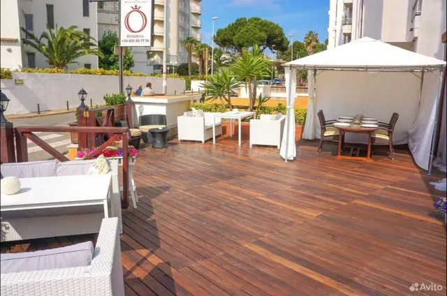 Restaurante en funcionamiento a 120 metros de la playa de Fe - foto 2