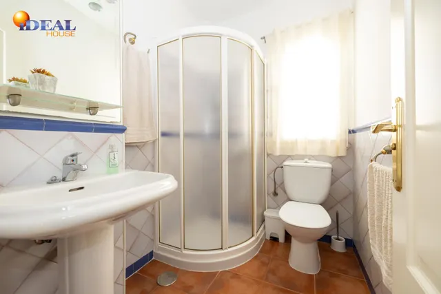 MAGNÍFICO CHALET EN URB. SUEÑOS DE CADIMA, ALHENDIN — 32