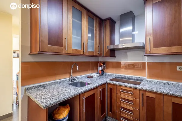 LUMINOSO PISO EN PLANTA ALTA EN ZONA FÍGARES — 8