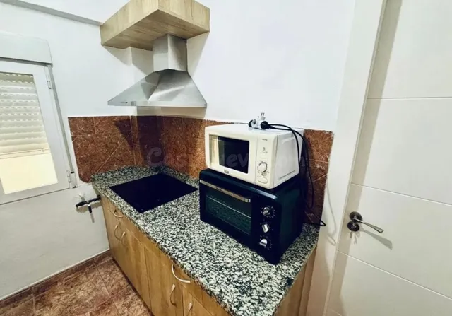 ¡PISO DE 3 habitaciones EN JUNTO A HIPERCOR! - foto 4