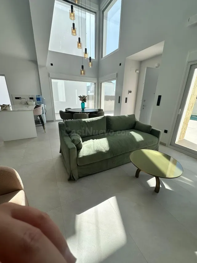 Villa de Lujo de 3Hab 3Bañ + Solarium Grande - foto 5