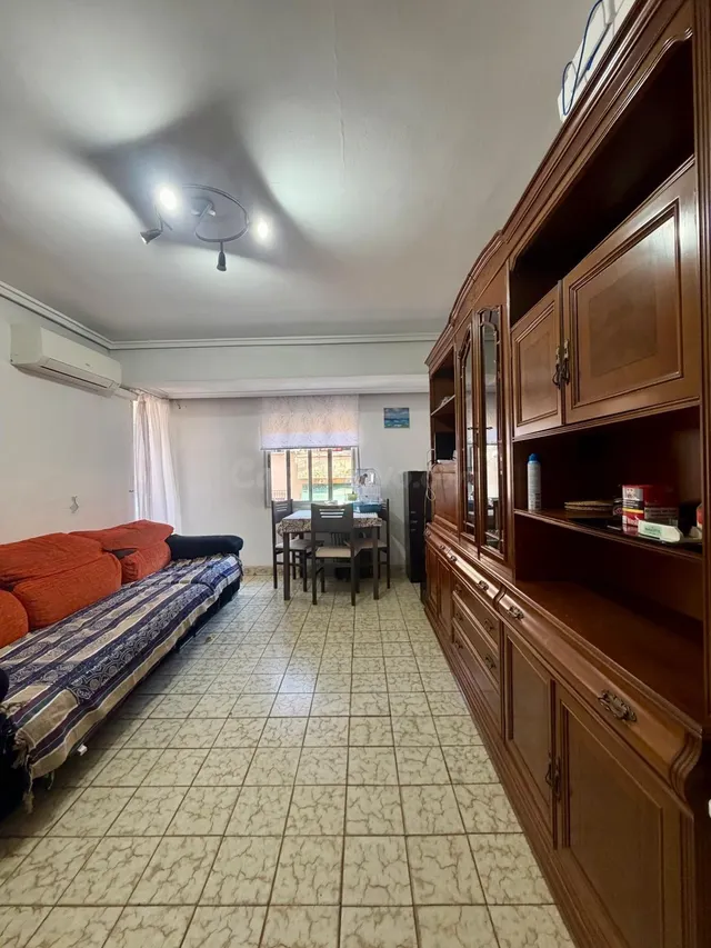 PISO EN VENTA EN LA MALVARROSA - foto 4