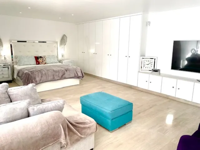 Chalet 5 habitaciones 334m² en venta - Costa Del Sol — 17