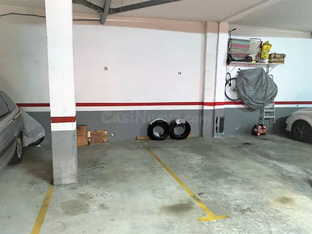 2 PLAZAS DE PARKING EN ZONA DEL TANCAT - foto 4