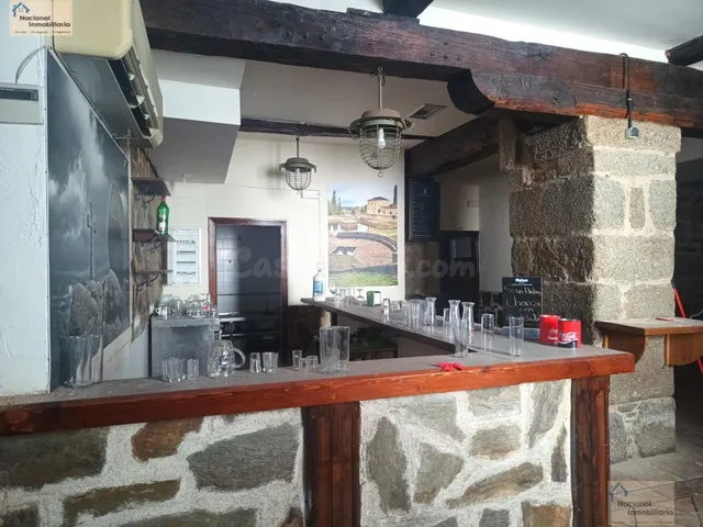 Local comercial en Venta en Bejar Salamanca - foto 2