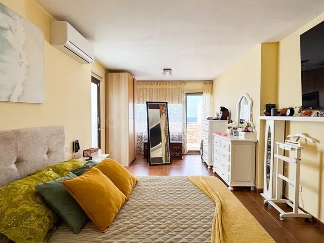 Gran chalet junto al mar con 2 apartamentos independientes – playa del hombre, gran canaria, españa — 46