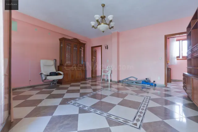 Piso 3 dormitorios en pleno centro del Almuñécar junto a la  - foto 3