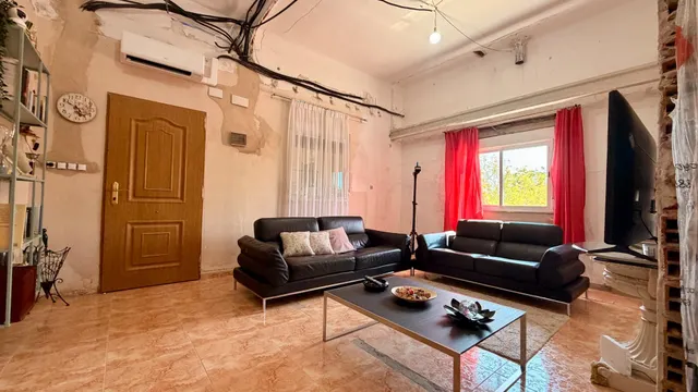 OPORTUNIDAD CERCANO AL CASCO URBANO — 17
