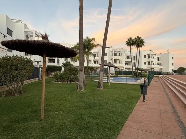 Vivienda adosada con piscina, licencia turística y solárium con vistas a El Palmar — 15