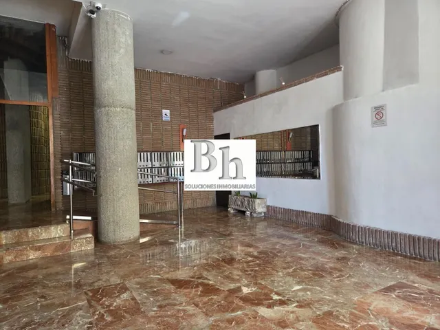 Encantador piso en el centro de Torremolinos con terraza — 40