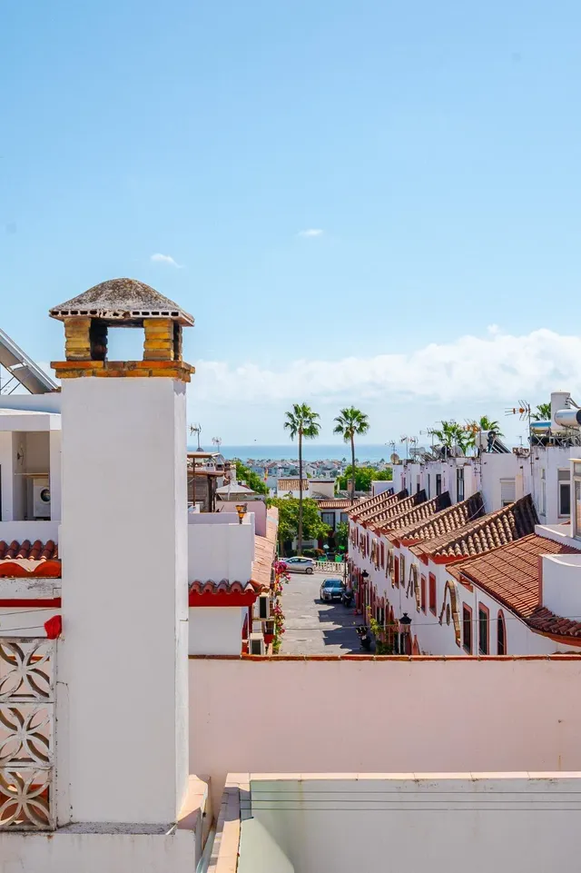 Casa adosada en el centro de Cancelada — 32