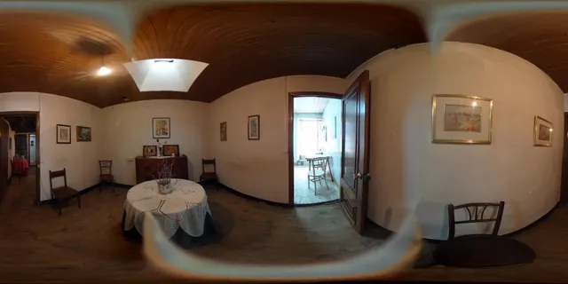 CASA de piedra, con patio cerrado. A 1 km. AYTO. ESGOS — 29