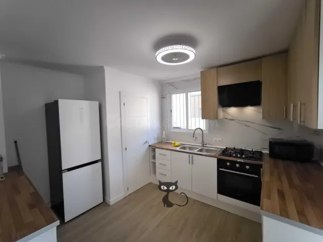 Hermoso Piso Reformado en Carcaixent — 3