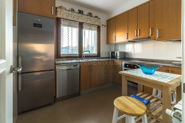 Precioso Chalet adosado en Sanxenxo a solo 600 m del Centro! - foto 5