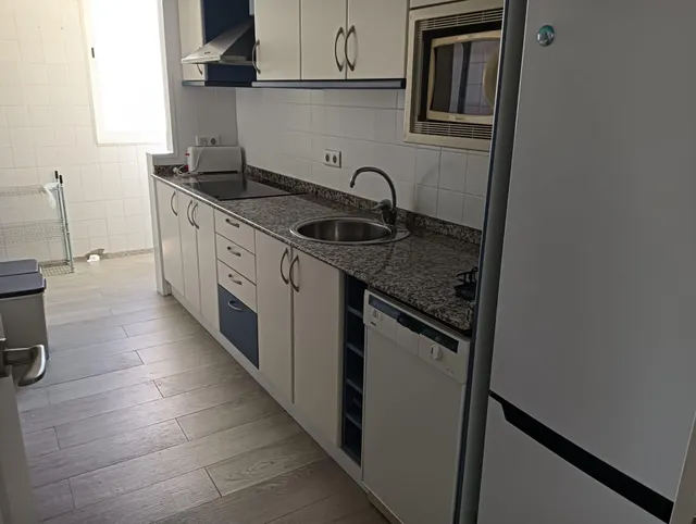 Apartamento en alquiler de temporada en  Playa de Gandia — 14