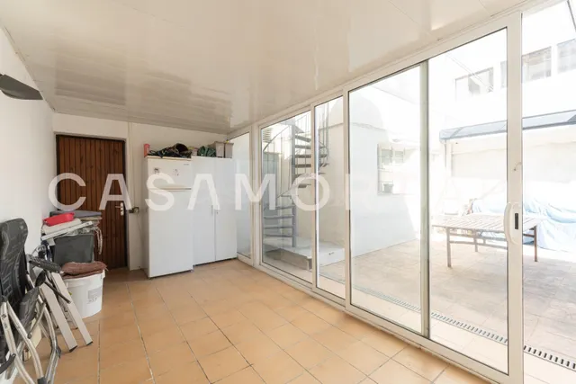 Casa en el Casco de Torroella de Montgrí con Piscina y Garaj - foto 3