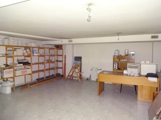 LOCAL COMERCIAL EN MILLADOIRO - foto 2