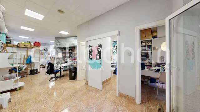 Local en rentabilidad en Albors — 35