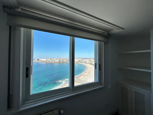 ESPECTACULAR VIVIENDA CON VISTAS AL MAR y PUERTO CON DOS PLAZAS DE GARAJE — 23