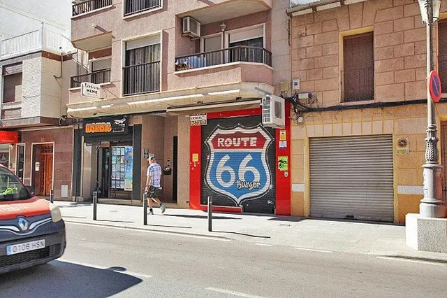Local comercial en el centro Ciudad — 14