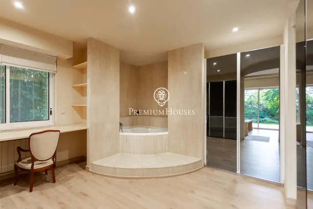 Una finca excepcional para disfrutar del espacio, la privacidad y la naturaleza en venta en Cardedeu — 31