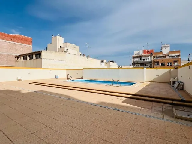 ALQUILER LARGA TEMPORADA APARTAMENTO DE 2 DORMITORIOS CON PISCINA COMUNITARIA — 15