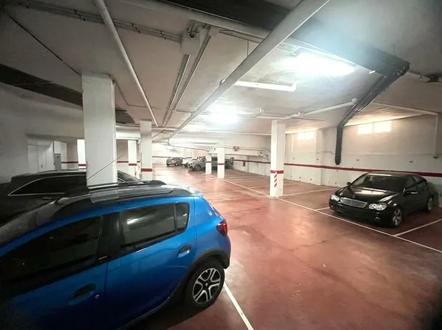 Piso en venta en Guardamar del Segura con plaza de garaje y dos terrazas — 48