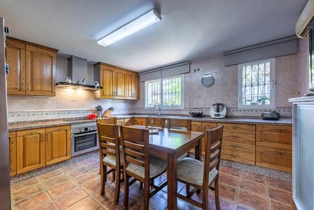 Elegancia, amplitud y luz: el hogar familiar que lo tiene todo en Fuengirola y Mijas Costa — 12