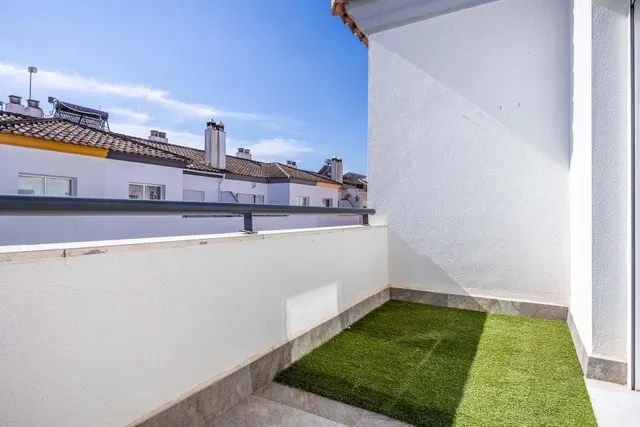 Vivienda adosada reformada, amplia y lista para entrar a vivir — 33