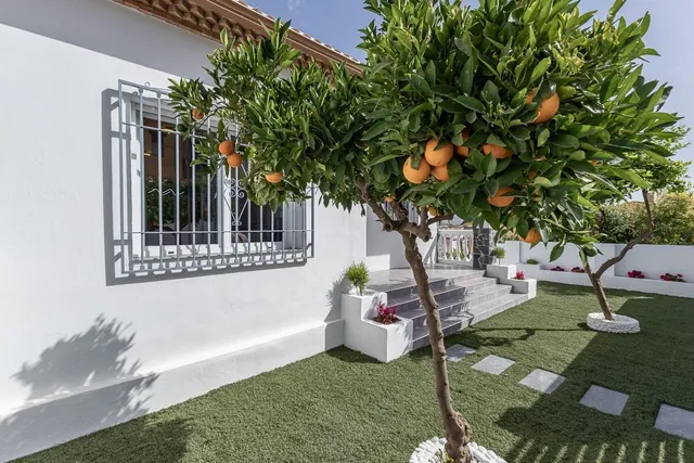 Casa en venta en Monachil (Granada) – Amplia, luminosa y con gran potencial — 32