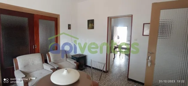 Casa con terreno y nave, LA ESCUCHA — 3