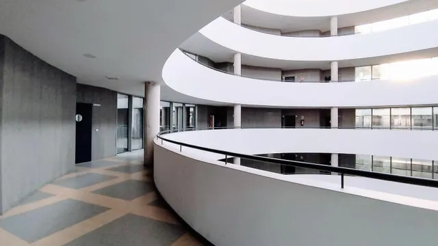 Loft ático con terraza privada de 30 m2, garaje y trastero — 8