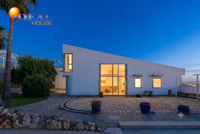Una  vivienda  diseñada para enamorar. — 30